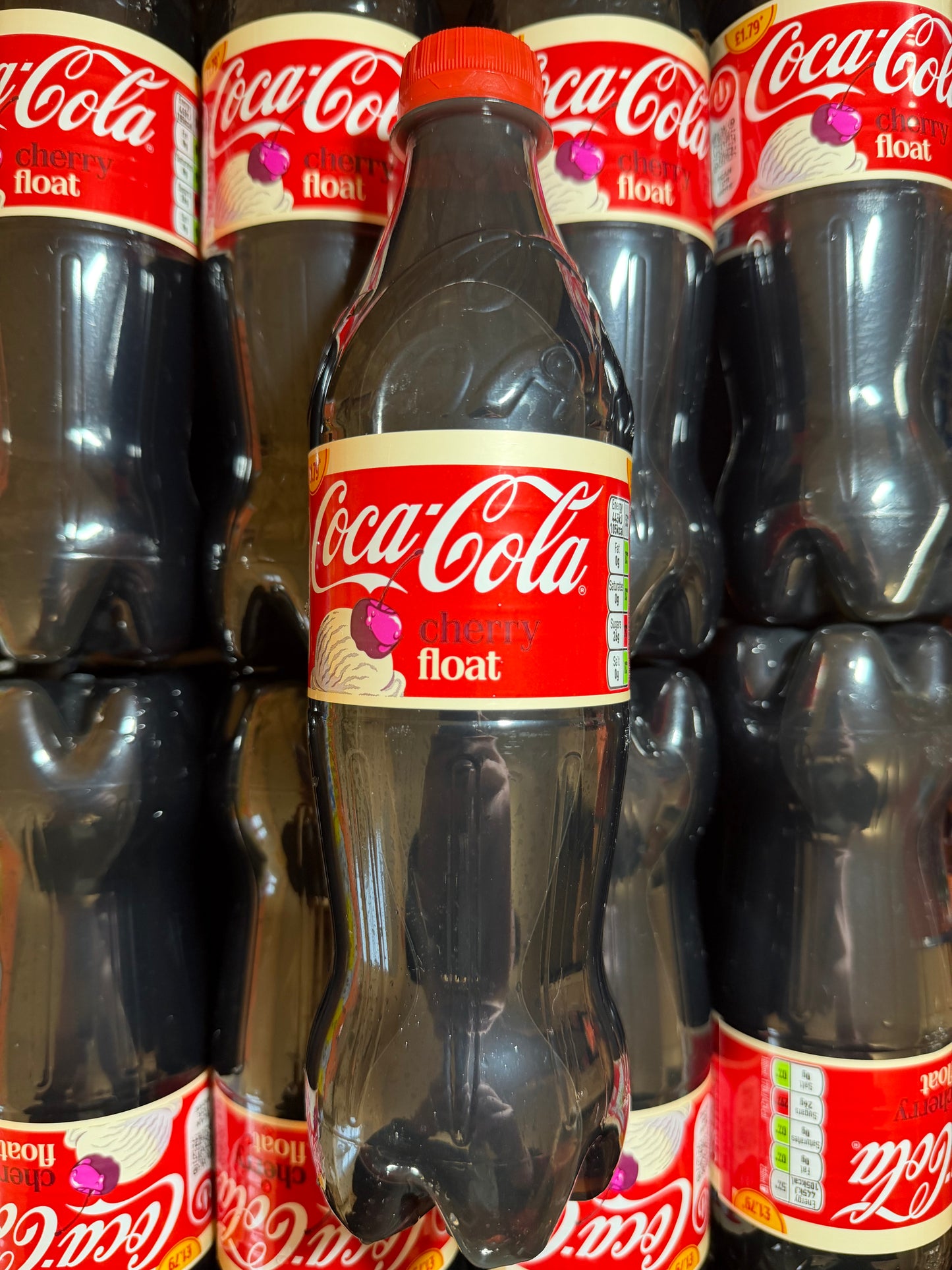 COCA-COLA – Cherry Float